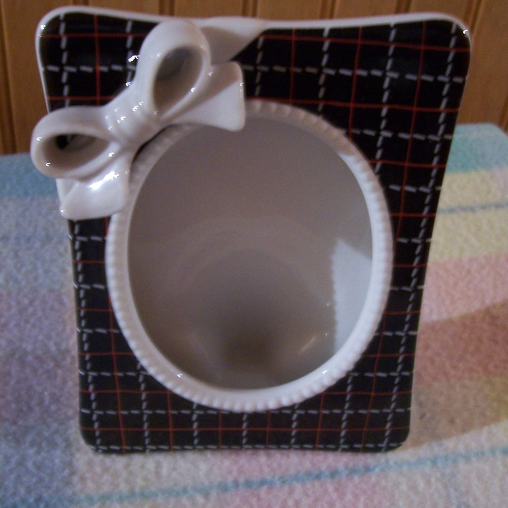 Bow Photo Frame